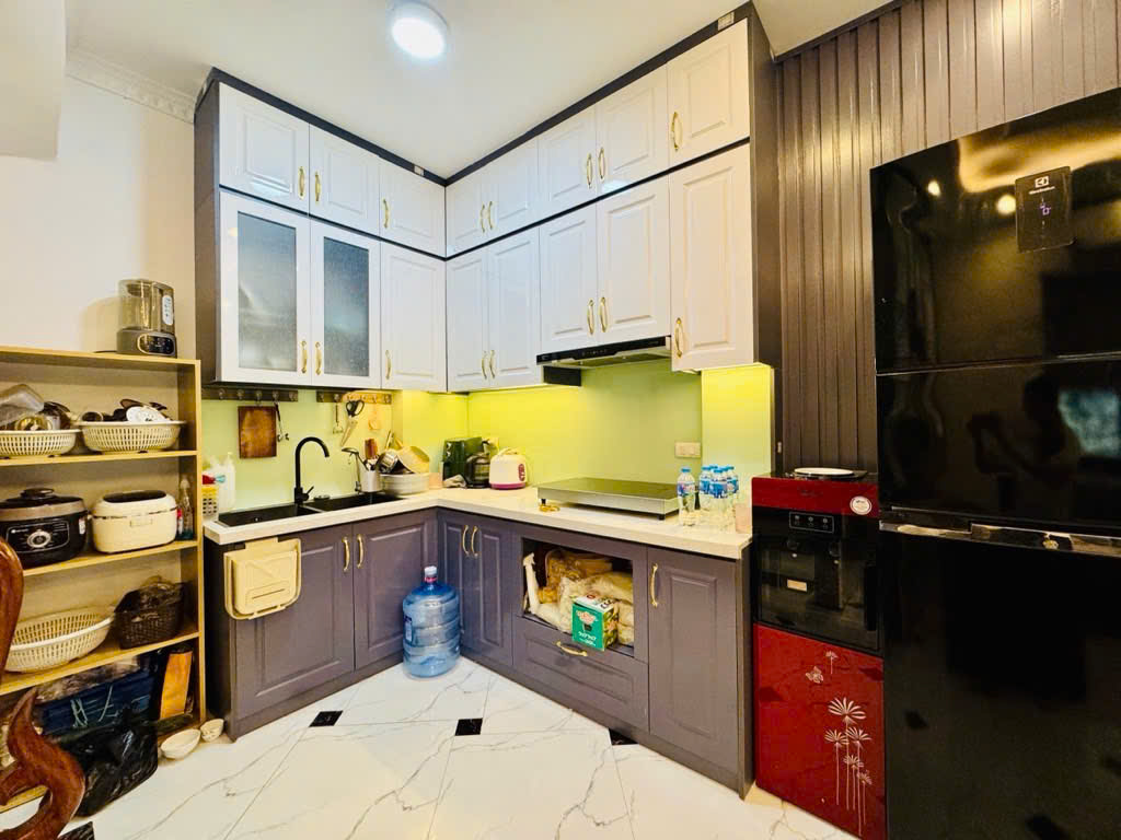 Hàng xóm Time City, bán nhà Minh Khai DT 36m 5 Tầng. Lô góc 2 mặt thoáng, gần Ô tô, chỉ 6 tỷ 6